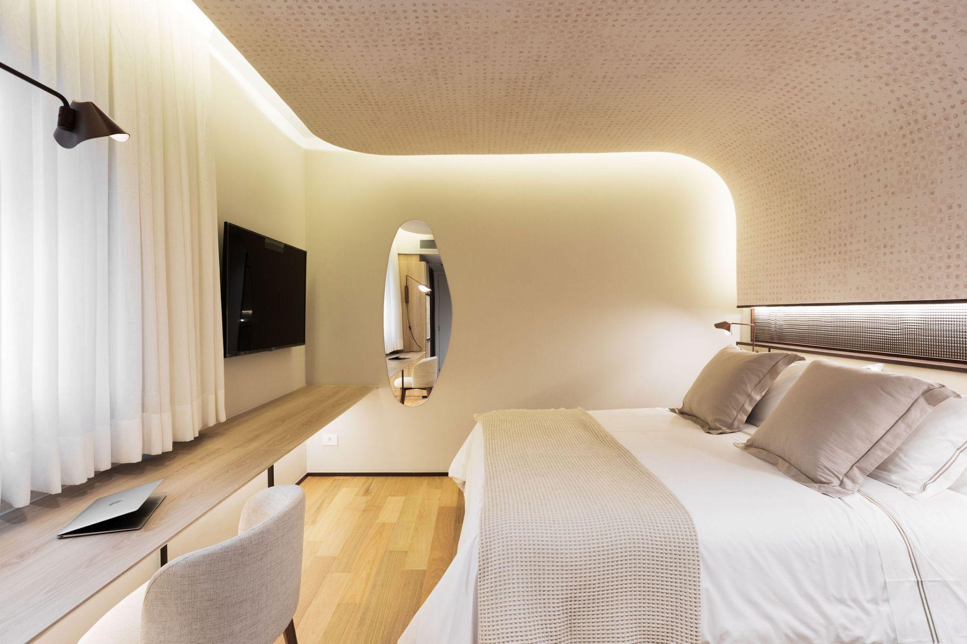 Qoya Hotel Curitiba, Curio Collection By Hilton Dış mekan fotoğraf A room at the hotel