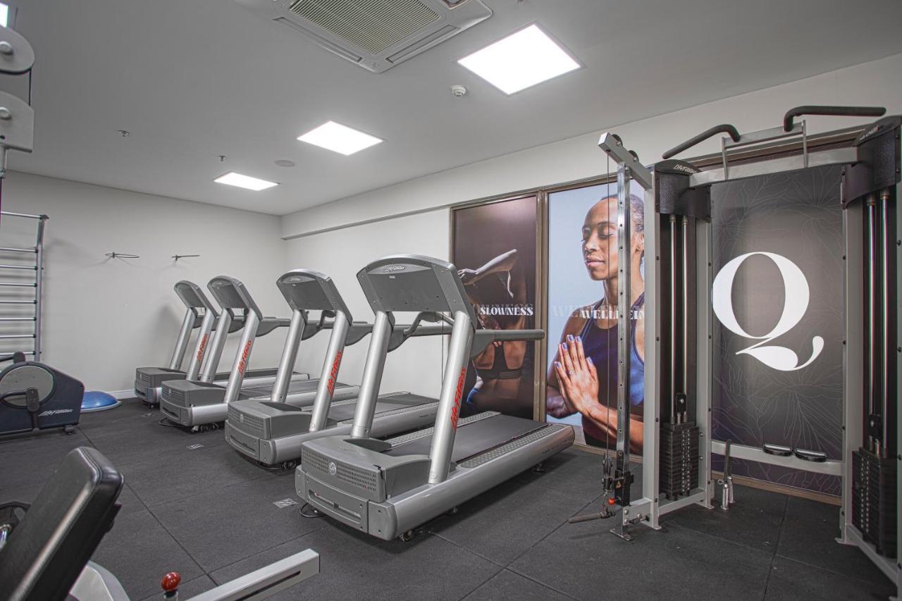 Qoya Hotel Curitiba, Curio Collection By Hilton Dış mekan fotoğraf The gym at the Q1