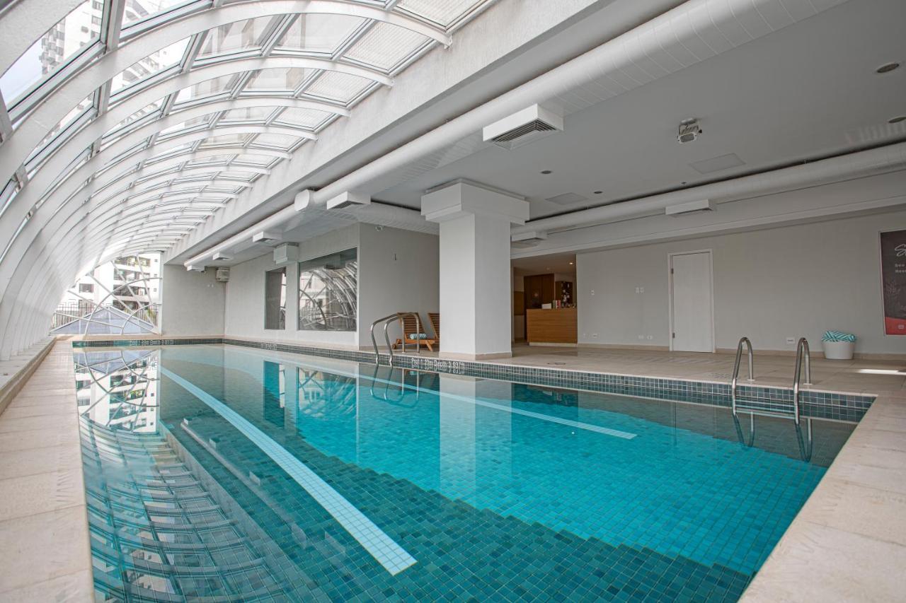 Qoya Hotel Curitiba, Curio Collection By Hilton Dış mekan fotoğraf The pool