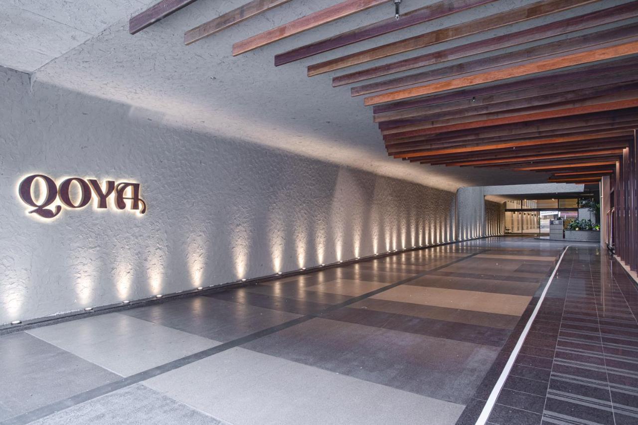 Qoya Hotel Curitiba, Curio Collection By Hilton Dış mekan fotoğraf Entrance to the hotel