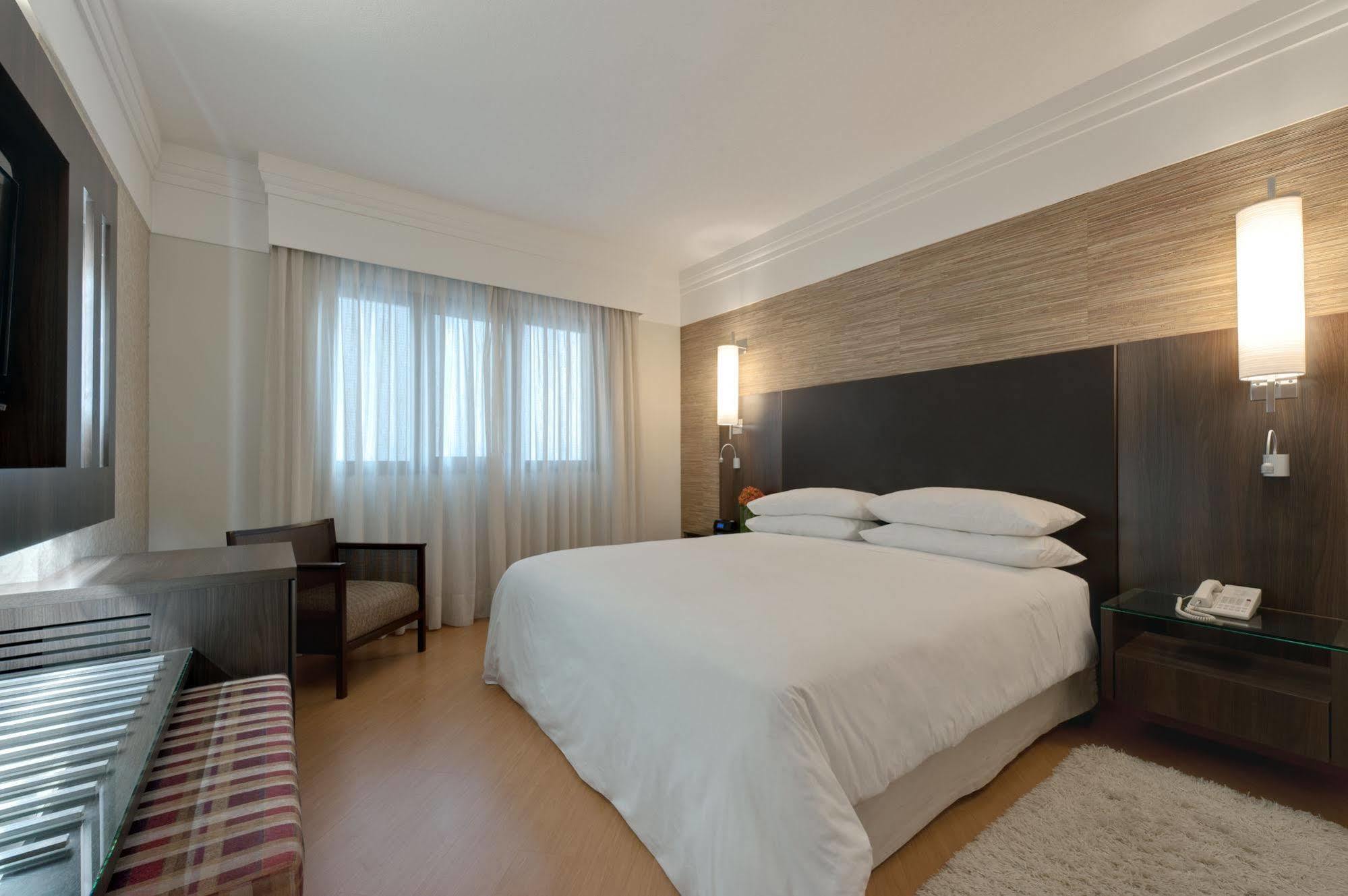 Qoya Hotel Curitiba, Curio Collection By Hilton Oda fotoğraf